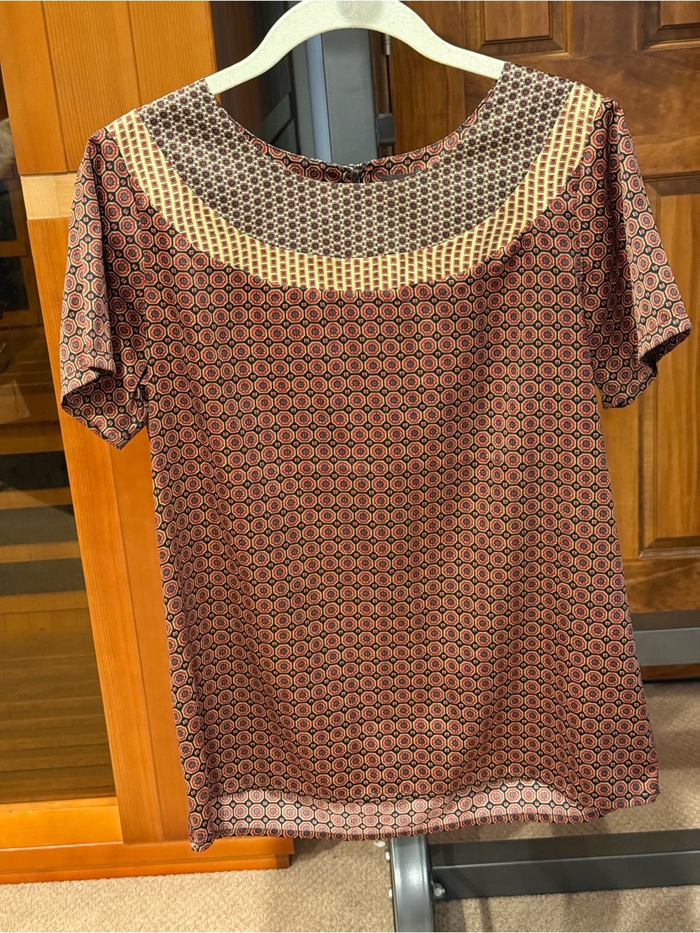 The Limited Dark Red and Cream Patterned Short-Sleeve Top